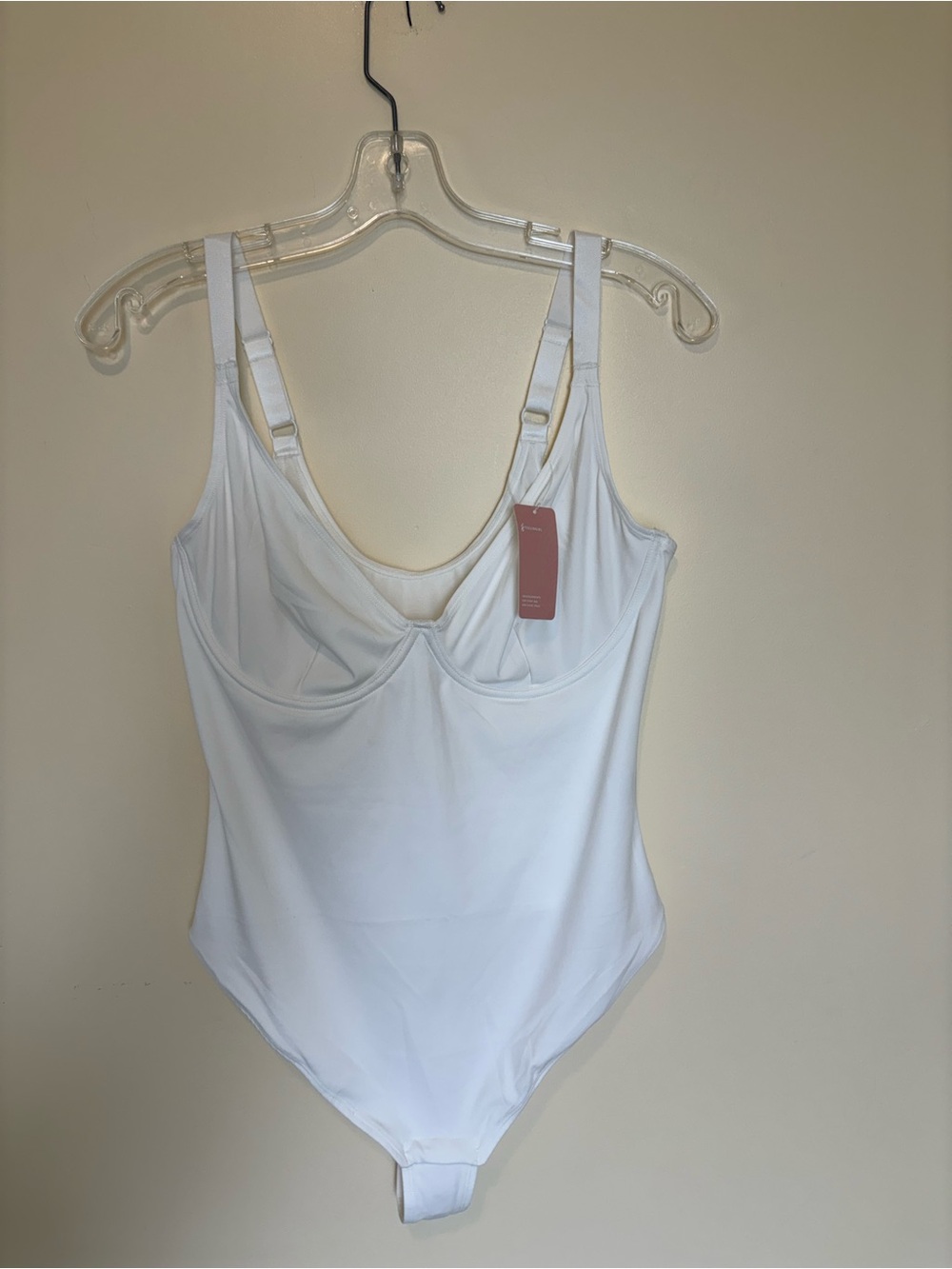 New with Tags  White Women’s 3 in 1 shape wear, cami and bra all in one Size XL